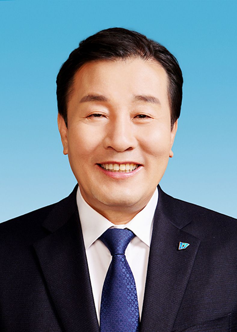 이상웅