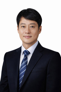 김정민
