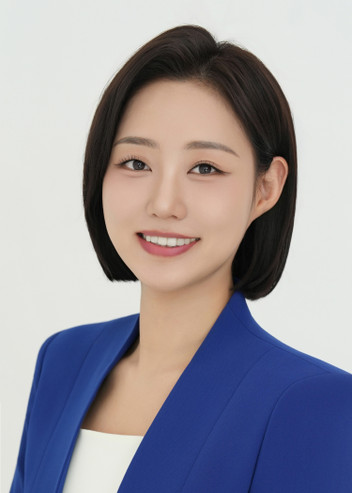 유민아