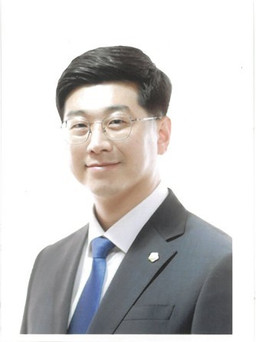 김동헌