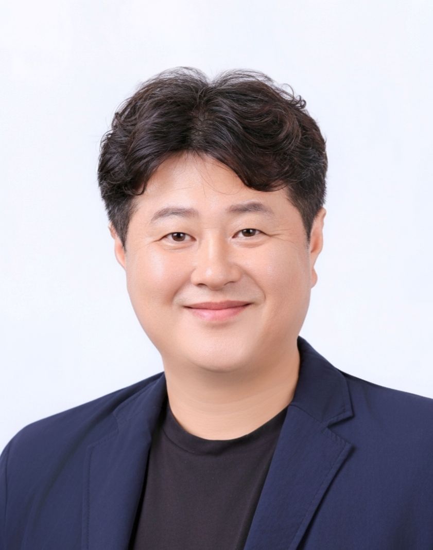 김진영