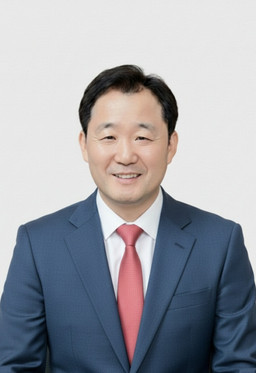 김용범