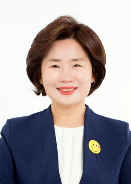 채유미