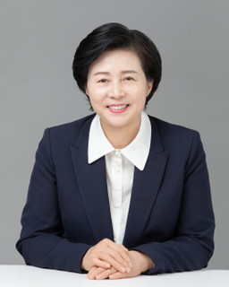 박은미
